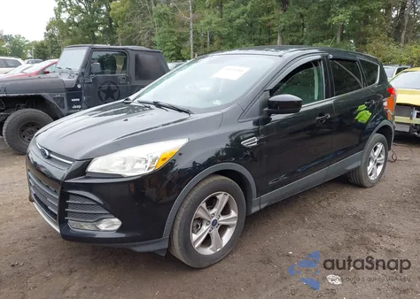 2016 Ford Escape Se z USA, uszkodzony, nr VIN 1FMCU9GXXGUA18268